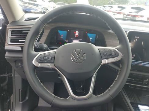 New 2026 Volkswagen Atlas SEL image 25