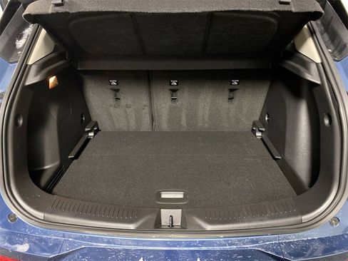 Used 2024 Buick Encore GX Avenir w/ Avenir Convenience Package image 22