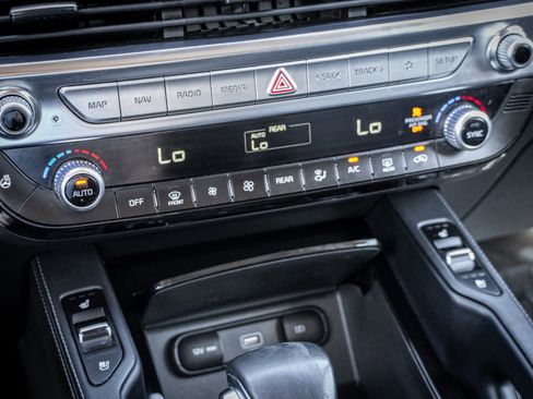 Used 2021 Kia Telluride EX w/ EX Premium Package image 43