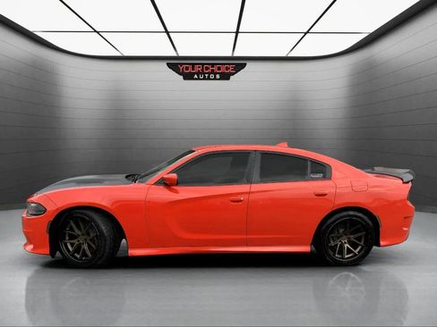 Used 2020 Dodge Charger Scat Pack image 2