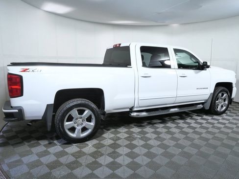 Used 2018 Chevrolet Silverado 1500 LT w/ All Star Edition AWD/4WD image 16