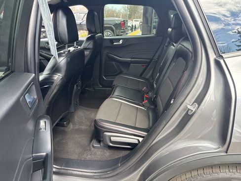 Used 2025 Ford Escape ST-Line AWD/4WD image 30