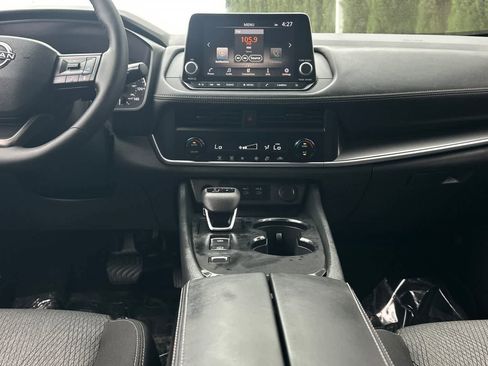 New 2026 Nissan Rogue SV FWD image 4
