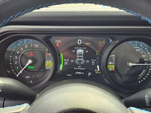 Used 2024 Jeep Wrangler Unlimited Rubicon 4xe AWD/4WD image 16