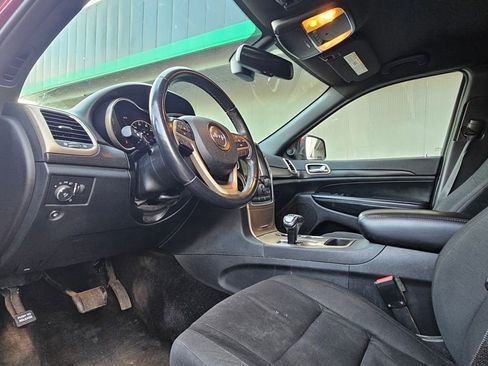 Used 2015 Jeep Grand Cherokee Laredo w/ Quick Order Package 23E AWD/4WD image 10