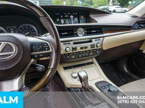 Used 2017 Lexus ES 350 w/ Premium Package FWD image 31