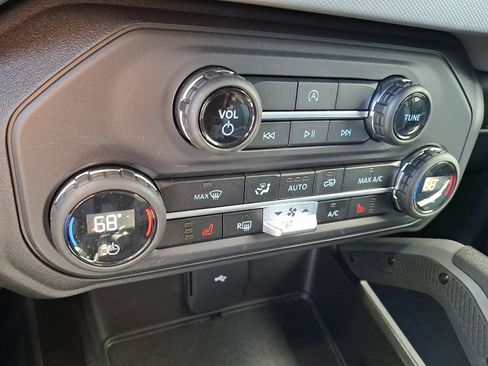 Used 2023 Ford Bronco Big Bend AWD/4WD image 26