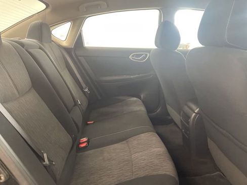 Used 2014 Nissan Sentra SV image 28