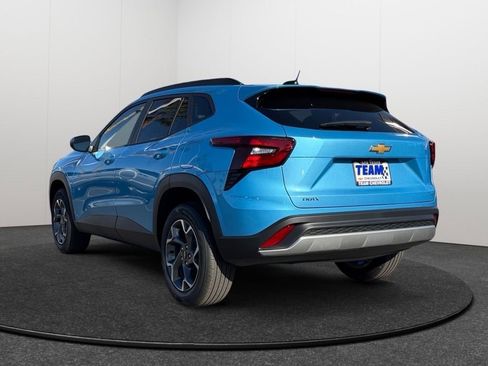 New 2026 Chevrolet Trax LT image 4