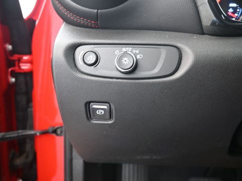 Used 2020 Chevrolet Blazer RS image 18