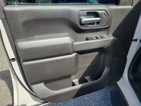 Certified 2026 Chevrolet Silverado 2500 Custom w/ Custom Value Package image 23