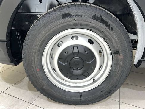 Used 2024 Ford Transit 150 Low Roof RWD image 26