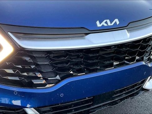 Used 2023 Kia Sportage SX image 30