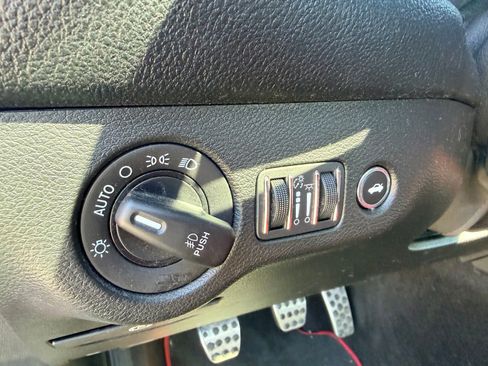 Used 2019 Dodge Challenger R/T Scat Pack w/ Shaker Package RWD image 22