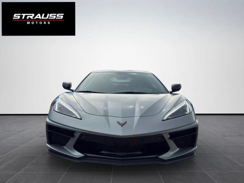 Used 2023 Chevrolet Corvette Stingray Preferred Cpe w/ Z51 Performance Package RWD image 3