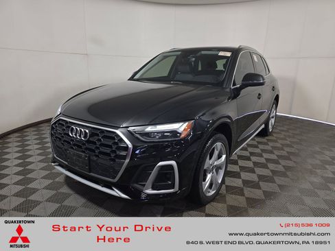 Used 2022 Audi Q5 2.0T Premium Plus w/ Premium Plus Package AWD/4WD image 1