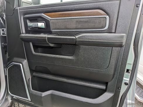 Used 2024 RAM 2500 Laramie image 14