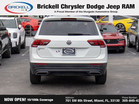 Used 2019 Volkswagen Tiguan SE w/ Panoramic Sunroof Package image 6