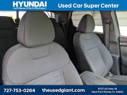 Certified 2022 Hyundai Santa Cruz SEL w/ Activity Package AWD/4WD image 6