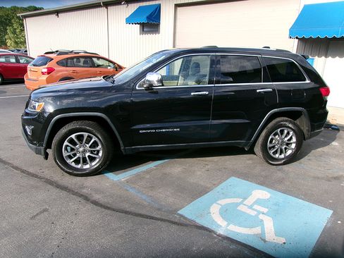 Used 2015 Jeep Grand Cherokee Limited image 3