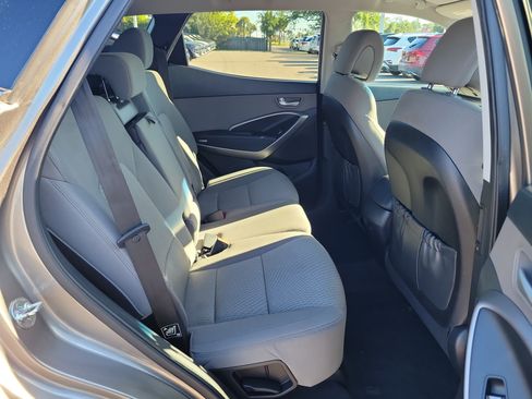 Used 2016 Hyundai Santa Fe Sport FWD image 12