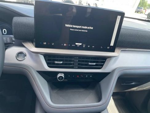 New 2026 Ford Explorer Active w/ Active Comfort Package AWD/4WD image 34
