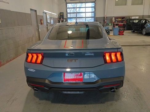Used 2024 Ford Mustang GT Premium image 4