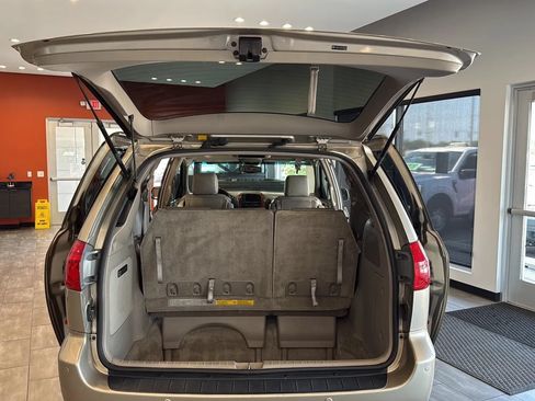 Used 2006 Toyota Sienna XLE Limited w/ XLE Limited Pkg 2 AWD/4WD image 48