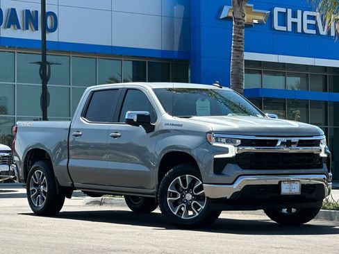 New 2026 Chevrolet Silverado 1500 LT w/ Safety Package AWD/4WD image 2