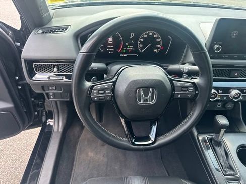 Used 2023 Honda Civic Sport image 14