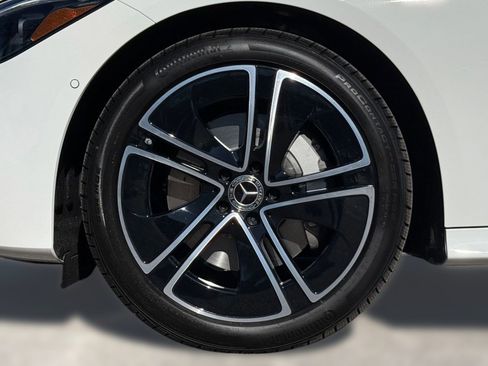 New 2026 Mercedes-Benz CLE 300 4MATIC Coupe image 12