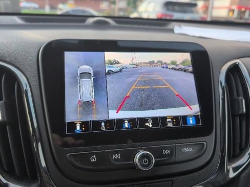 Used 2024 Chevrolet Equinox RS AWD/4WD image 25