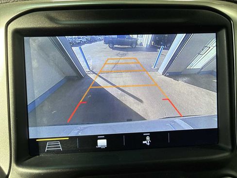 Used 2019 Chevrolet Silverado 1500 LT Trail Boss image 24