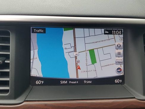 Used 2018 Nissan Pathfinder Platinum w/ Cargo Package AWD/4WD image 16