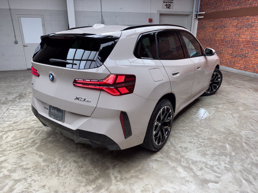 Used 2026 BMW X3 xDrive30i w/ Premium Package AWD/4WD image 5