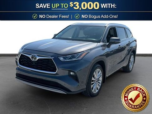 Used 2024 Toyota Highlander Platinum image 1