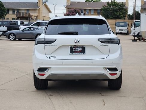 Used 2022 Buick Envision Avenir w/ Safety Package FWD image 13