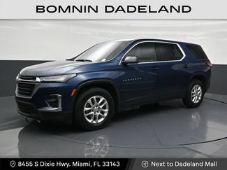 Used 2023 Chevrolet Traverse LS FWD video 1