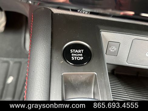 Used 2026 Nissan Kicks SR w/ Cold Weather Package image 28