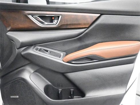 Used 2025 Subaru Ascent Touring w/ Popular Package #1 image 31