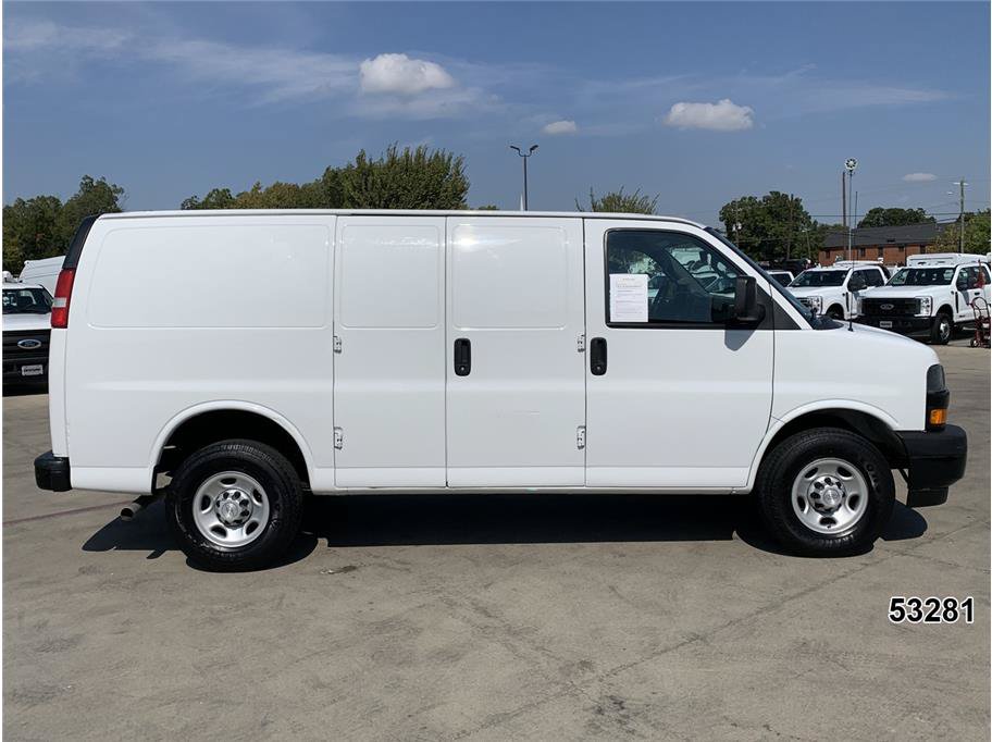 Used 2019 Chevrolet Express 2500 RWD image 5