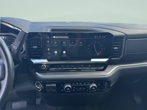 Used 2026 GMC Sierra 1500 SLT AWD/4WD image 24