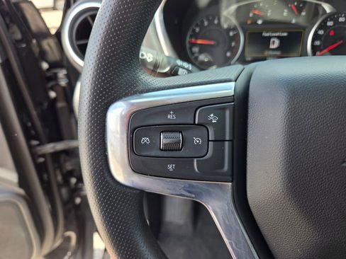 Used 2025 Chevrolet Blazer LT AWD/4WD image 30