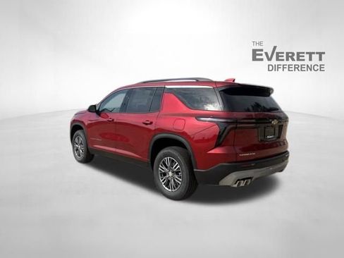 New 2026 Chevrolet Traverse LT w/ LPO, Floor Liner Package FWD image 5
