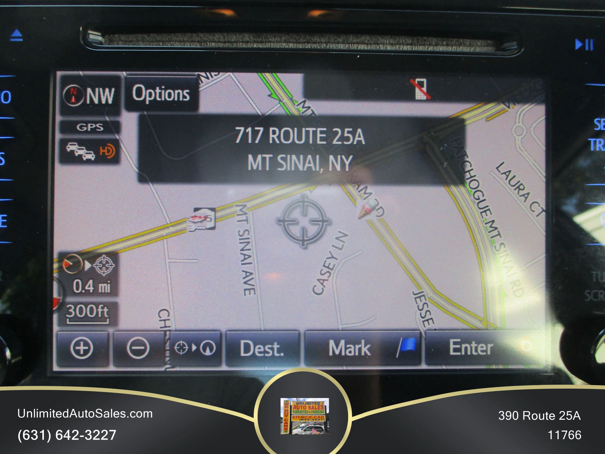 Used 2017 Toyota Prius Prime Plus FWD image 9