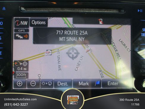 Used 2017 Toyota Prius Prime Plus FWD image 9
