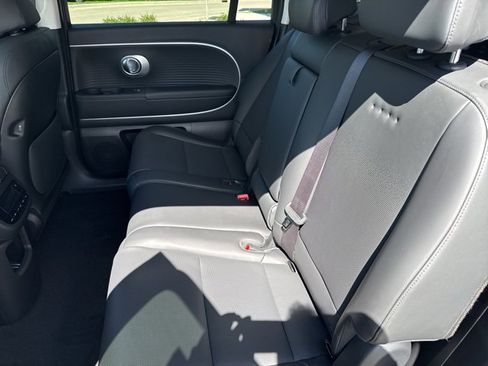 New 2026 Hyundai Ioniq 9 SEL image 28