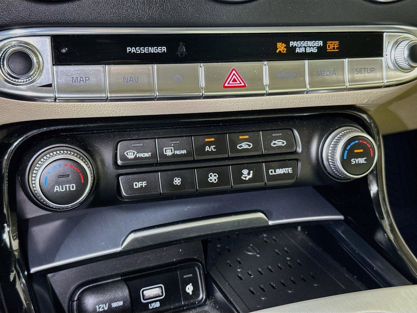 Used 2023 Kia Stinger GT2 RWD image 14