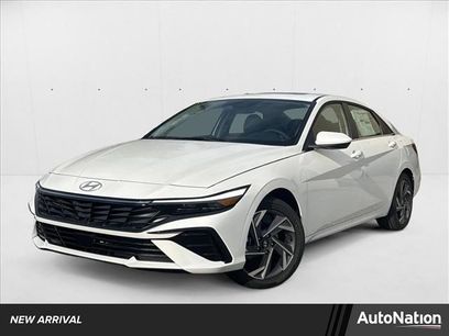 Certified 2025 Hyundai Elantra SEL