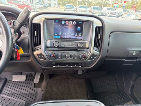 Used 2018 Chevrolet Silverado 1500 LT w/ All Star Edition image 18